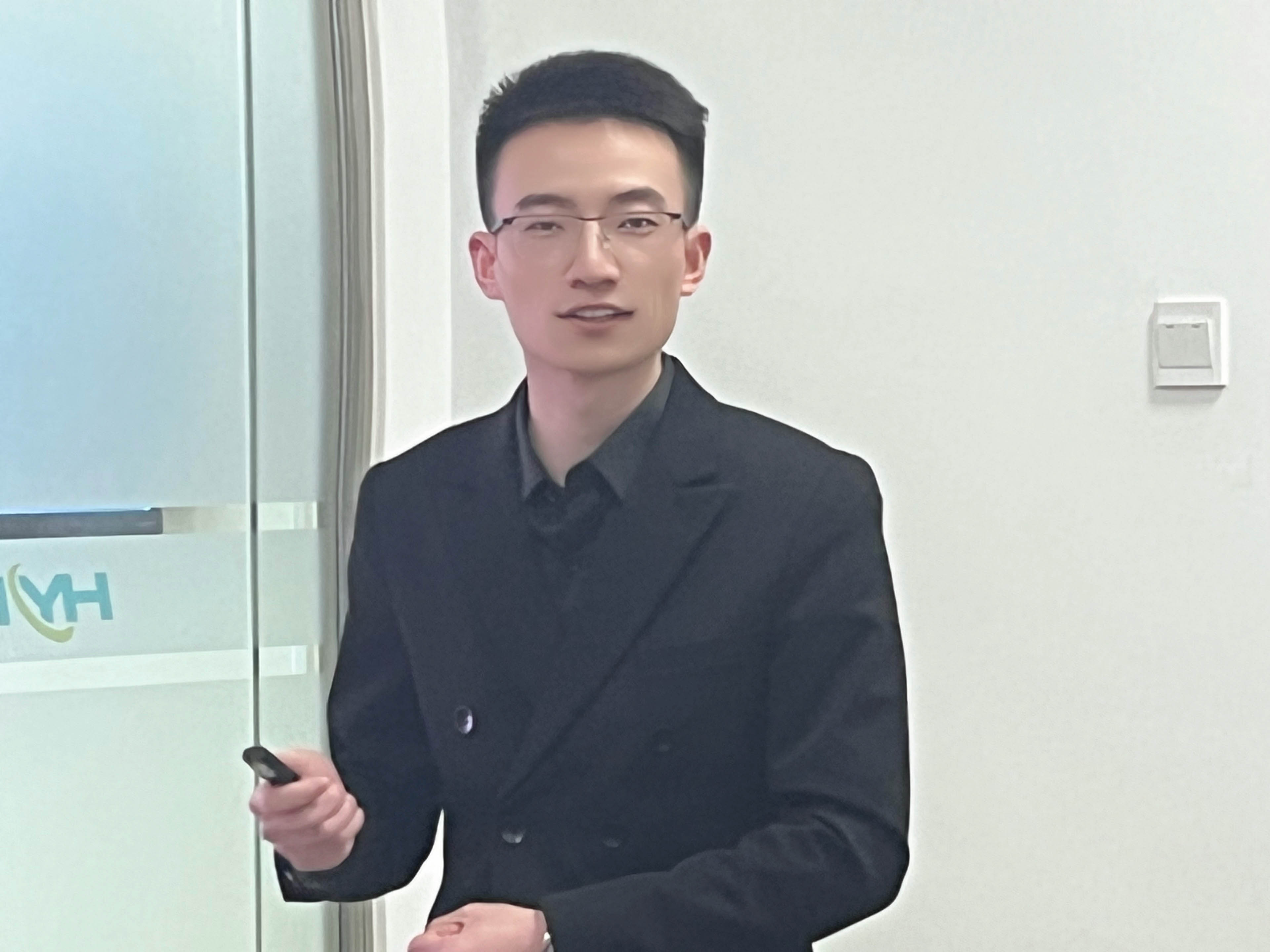 庄经理汇报